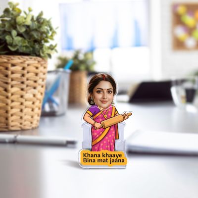 Personalized Mom Bobblehead Caricature with Funny Quote Solar Powered Moving Head for Car Dashboard Decor Funny Gift for Mom